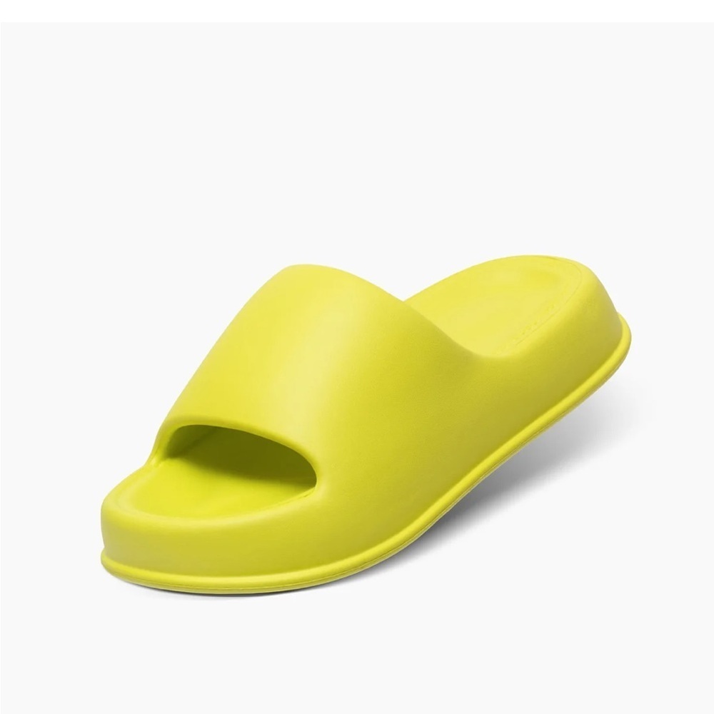 Cloud Slides - Plush Dream - Lime Green - Size 35/36 (5/5.5) Brand New — image 2 of 8
